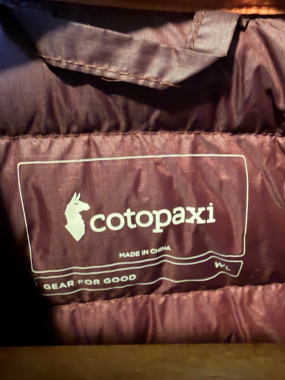 Cotopaxi Fuego Down Packable Women's Vest Size Large with Color-Block Stripes - Picture 2 of 9